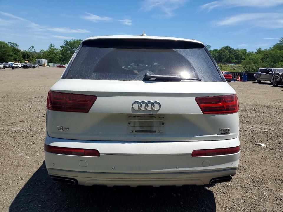 56774396 :رقم المزاد ، WA1LAAF78HD038126 vin ، 2017 Audi Q7 مزاد بيع