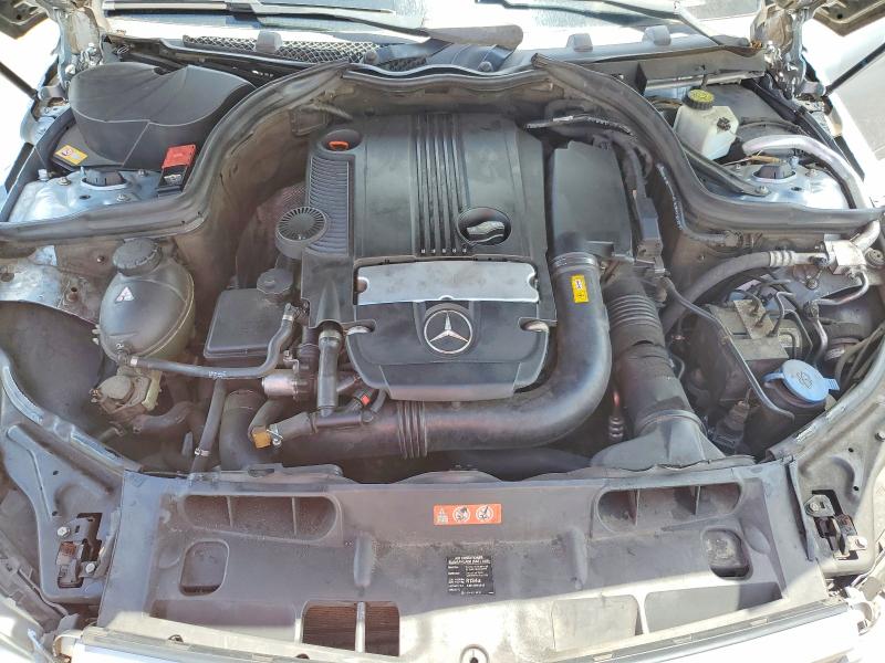 Продажа на аукционе авто 2013 Mercedes-benz C, vin: WDDGF4HB2DA854052, номер лота: 57092266