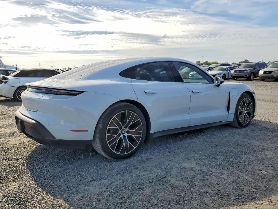Продажа на аукционе авто 2021 Porsche Taycan, vin: WP0AA2Y17MSA13853, номер лота: 54898856