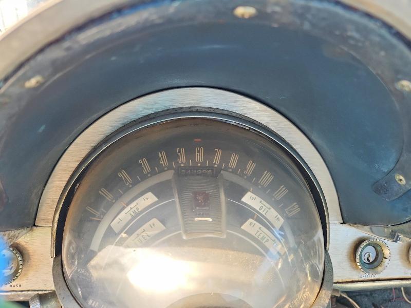1960 Chrysler New Yorker მანქანა იყიდება აუქციონზე, vin: 8103115967, აუქციონის ნომერი: 58851106