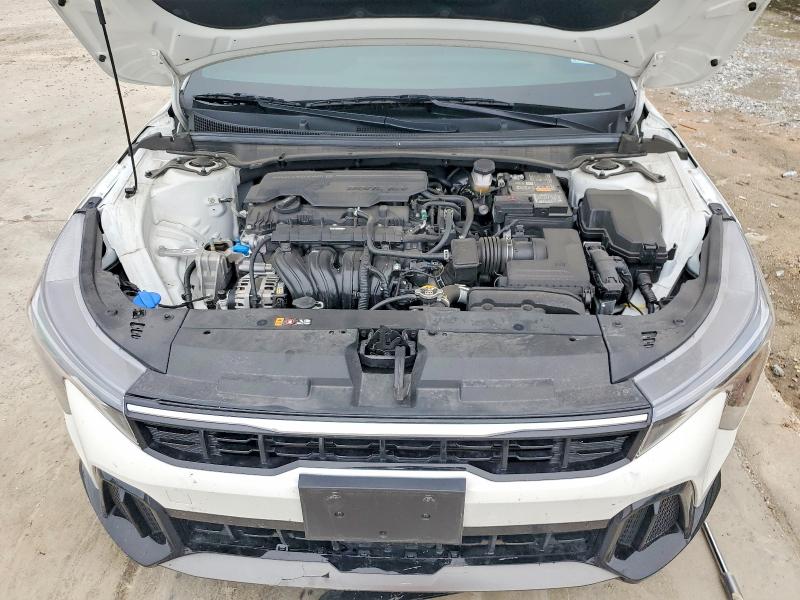 56575146 :رقم المزاد ، 3KPFW4DE5SE056046 vin ، 2025 Kia K4 مزاد بيع