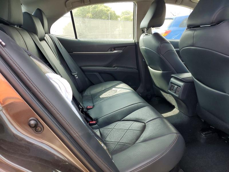 Продаж на аукціоні авто 2019 Toyota Camry Hybrid, vin: 4T1B21HK3KU013492, номер лоту: 56351546