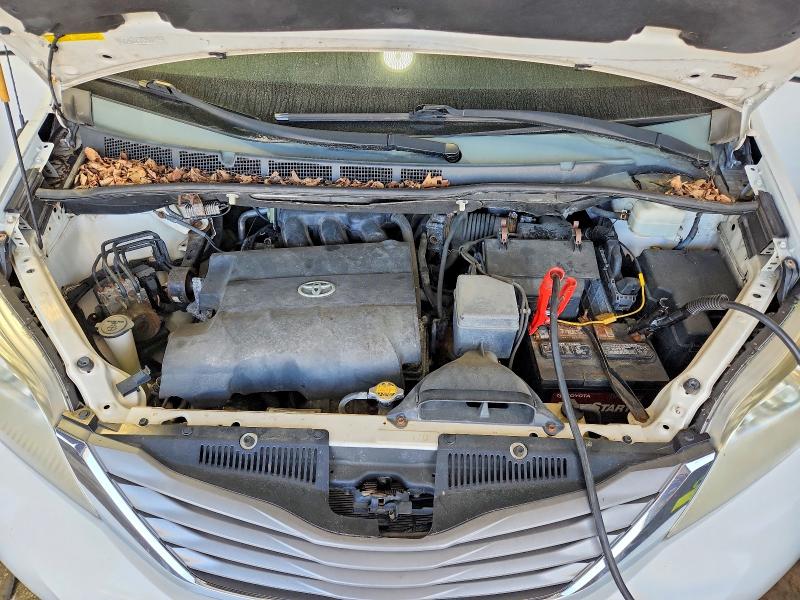 Продажа на аукционе авто 2012 Toyota Sienna, vin: 5TDDK3DCXCS040055, номер лота: 56290536