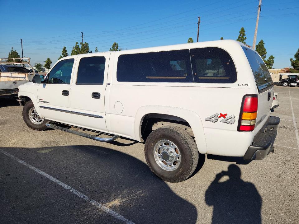 2004 Gmc Sierra მანქანა იყიდება აუქციონზე, vin: 1GTHK232X4F214597, აუქციონის ნომერი: 57257386
