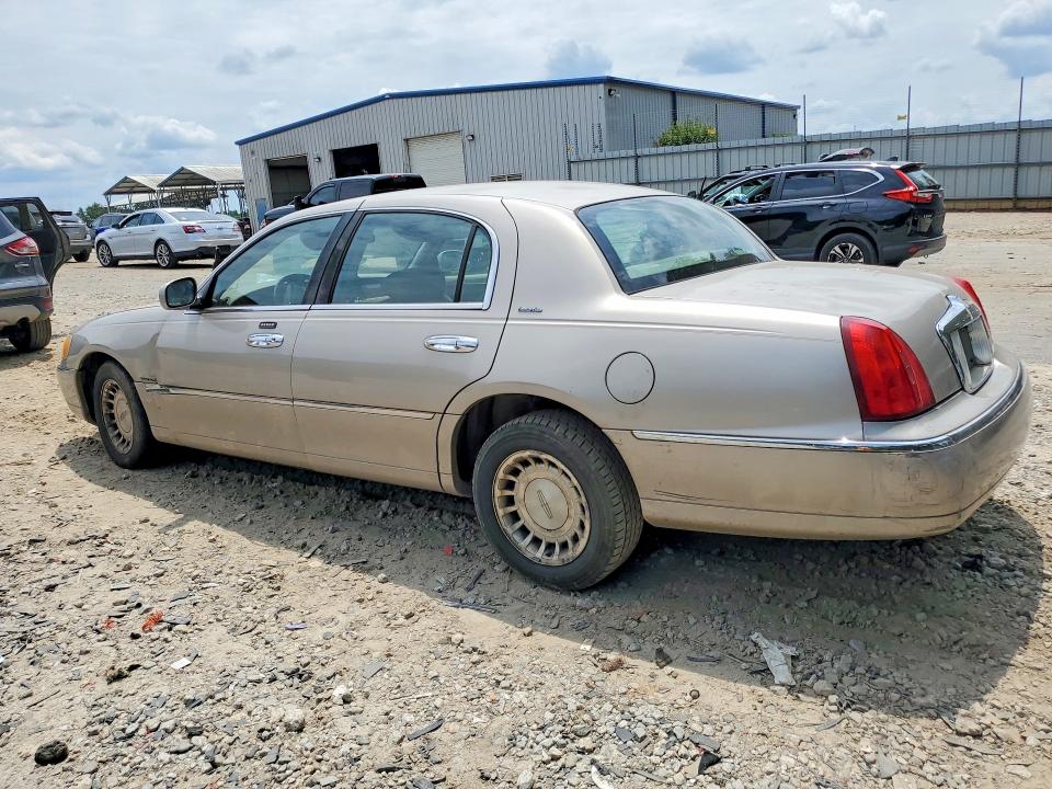 Aukcja sprzedaży 2002 Lincoln Town Car, vin: 1LNHM81W12Y644826, numer aukcji: 58368326