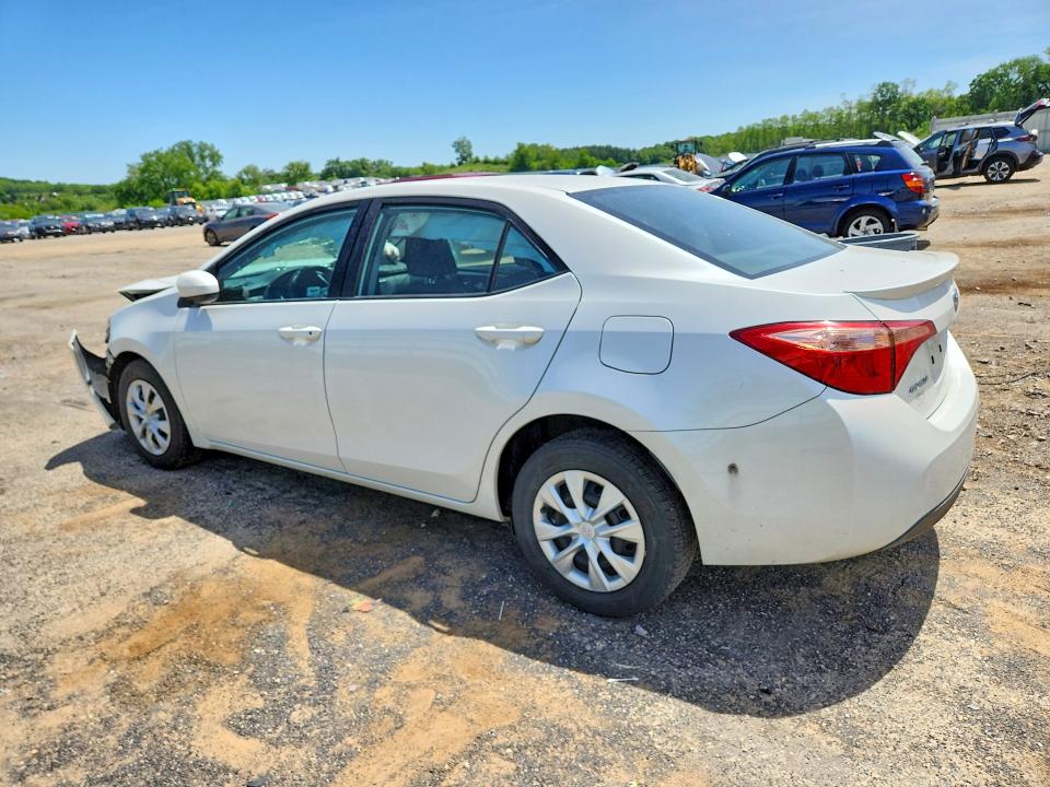 55792486 :رقم المزاد ، 5YFBPRHE1HP731160 vin ، 2017 Toyota Corolla مزاد بيع