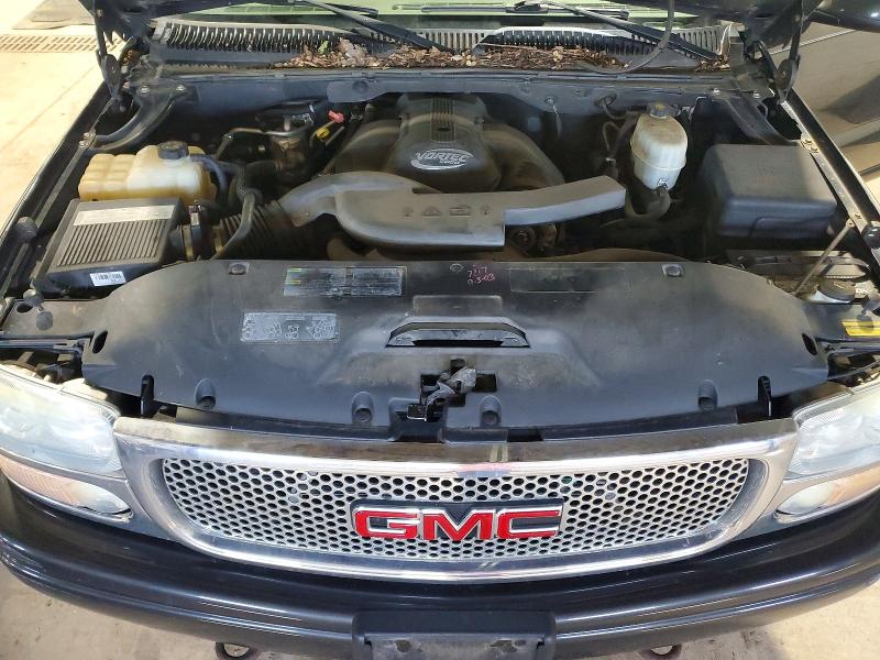 57302906 :رقم المزاد ، 1GKFK66UX4J121219 vin ، 2004 Gmc Yukon Xl مزاد بيع