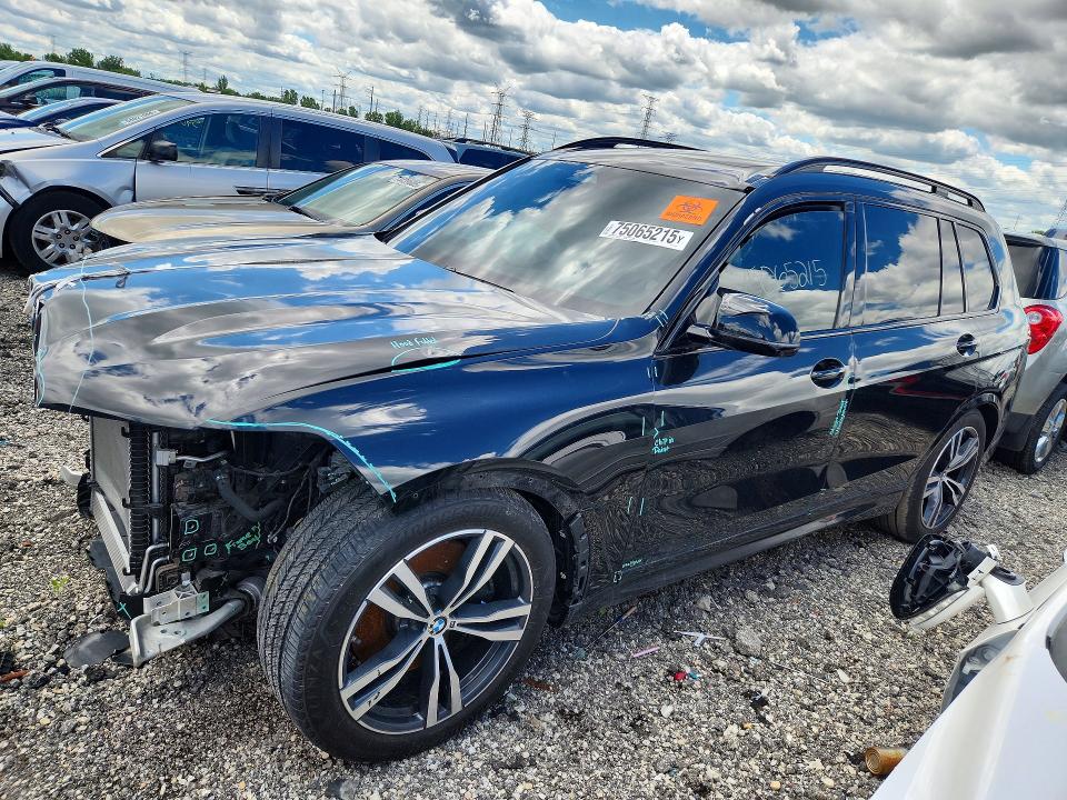2025 Bmw X7 მანქანა იყიდება აუქციონზე, vin: 5UX33EM01S9W24690, აუქციონის ნომერი: 75065215