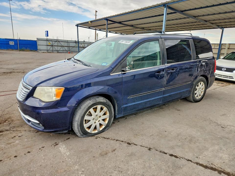 2014 Chrysler Town & Country მანქანა იყიდება აუქციონზე, vin: 2C4RC1BG2ER198821, აუქციონის ნომერი: 58779636