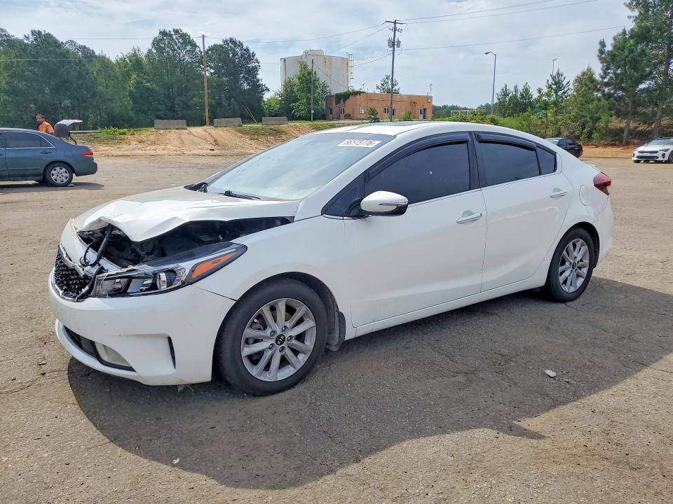 56575776 :رقم المزاد ، 3KPFL4A76HE042308 vin ، 2017 Kia Forte مزاد بيع