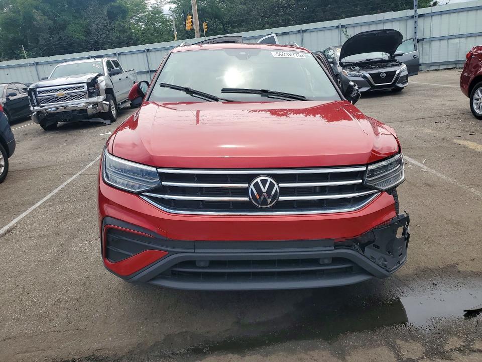 56216776 :رقم المزاد ، 3VVNB7AX8PM066339 vin ، 2023 Volkswagen Tiguan مزاد بيع