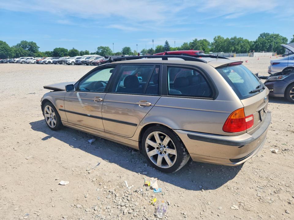 56227166 :رقم المزاد ، WBAAR3349YJM01429 vin ، 2000 Bmw 323 مزاد بيع
