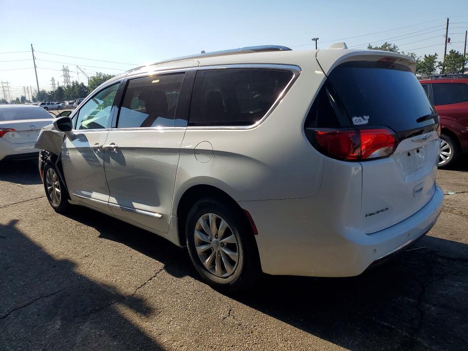 Продаж на аукціоні авто 2018 Chrysler Pacifica, vin: 2C4RC1BG4JR120504, номер лоту: 59168916