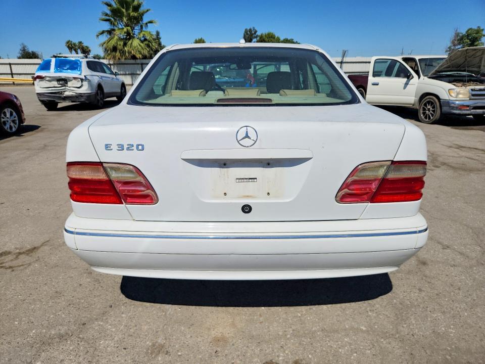 Aukcja sprzedaży 2001 Mercedes-benz E, vin: WDBJF65J01B357304, numer aukcji: 57333436