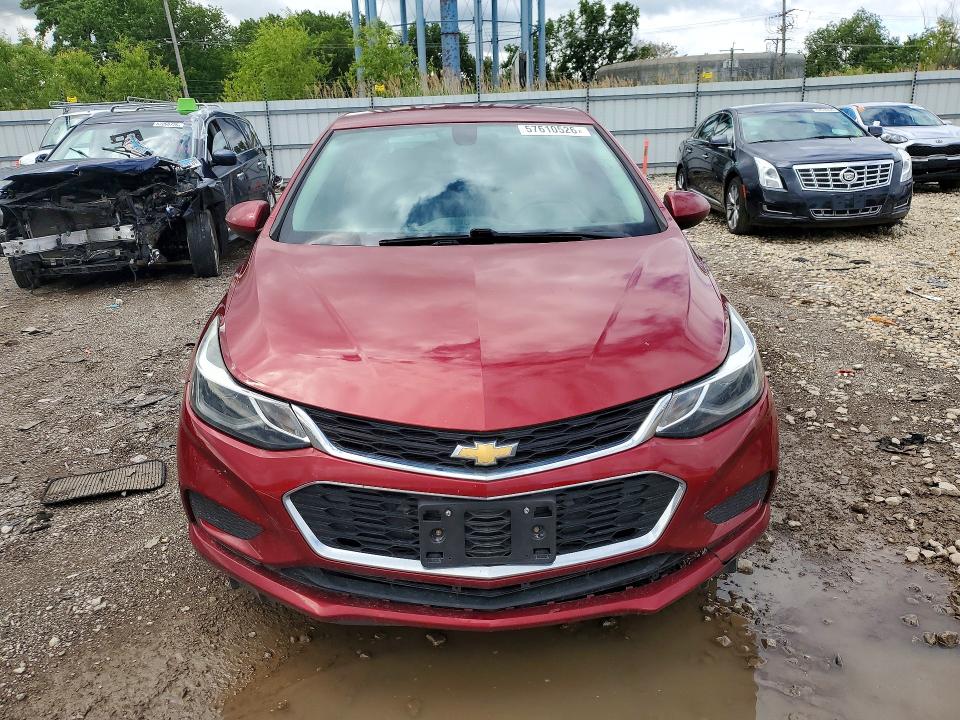 57610526 :رقم المزاد ، 1G1BE5SM7H7149279 vin ، 2017 Chevrolet Cruze مزاد بيع