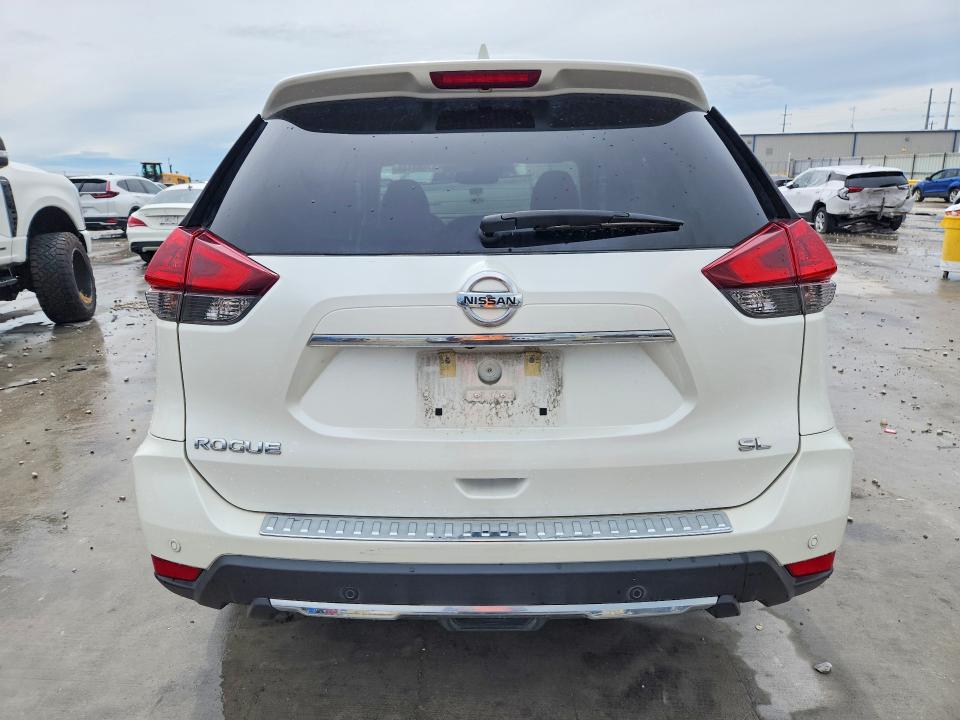 57603146 :رقم المزاد ، 5N1AT2MT2LC745133 vin ، 2020 Nissan Rogue مزاد بيع