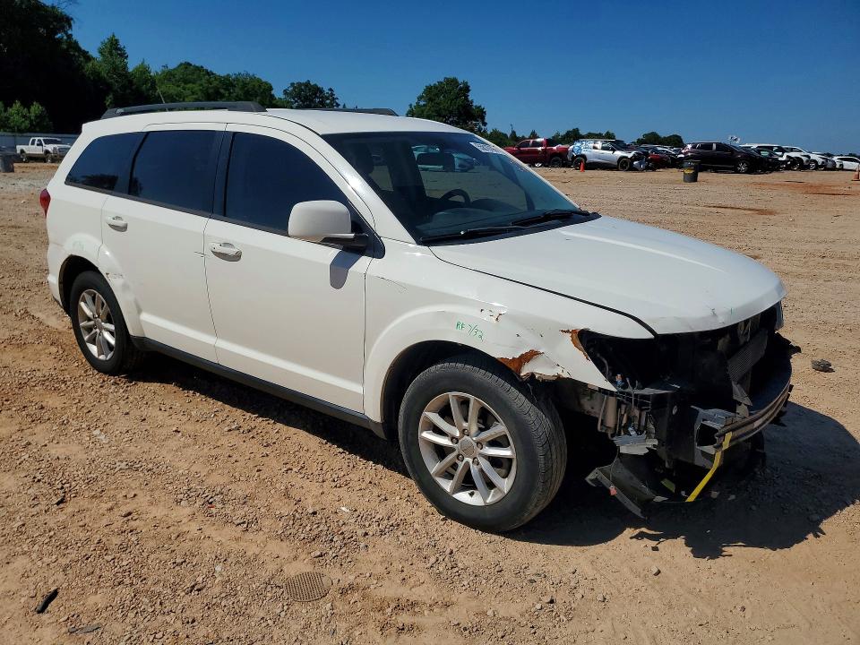 55818796 :رقم المزاد ، 3C4PDCBG2FT628099 vin ، 2015 Dodge Journey مزاد بيع