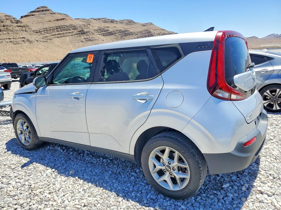 58839516 :رقم المزاد ، KNDJ23AU5M7779507 vin ، 2021 Kia Soul مزاد بيع