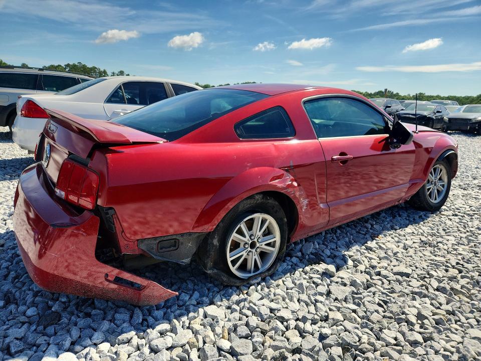 2005 Ford Mustang მანქანა იყიდება აუქციონზე, vin: 1ZVFT80N155116312, აუქციონის ნომერი: 57465116