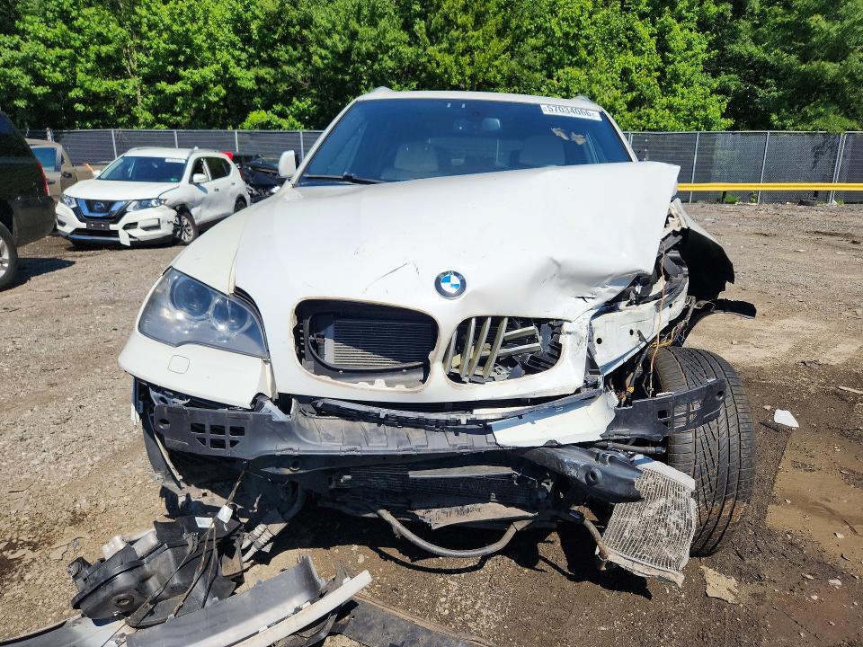2013 Bmw X5 მანქანა იყიდება აუქციონზე, vin: 5UXZV8C58DL426939, აუქციონის ნომერი: 57034066