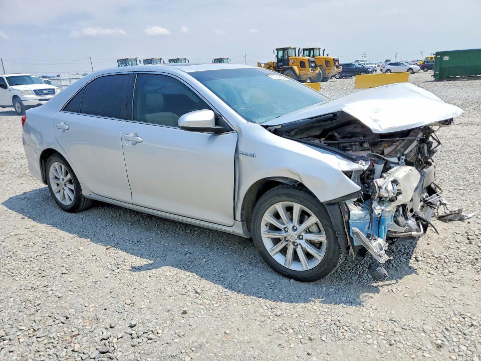 58740086 :رقم المزاد ، 4T1BD1FK2EU135407 vin ، 2014 Toyota Camry Hybrid مزاد بيع