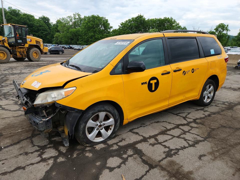 2016 Toyota Sienna მანქანა იყიდება აუქციონზე, vin: 5TDKK3DC6GS763284, აუქციონის ნომერი: 57137416