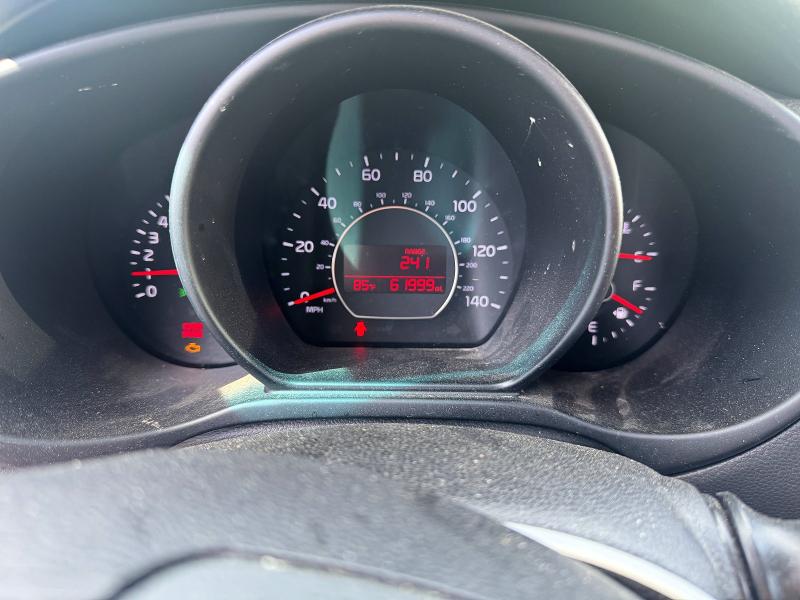55234756 :رقم المزاد ، KNDJN2A25H7415884 vin ، 2017 Kia Soul مزاد بيع