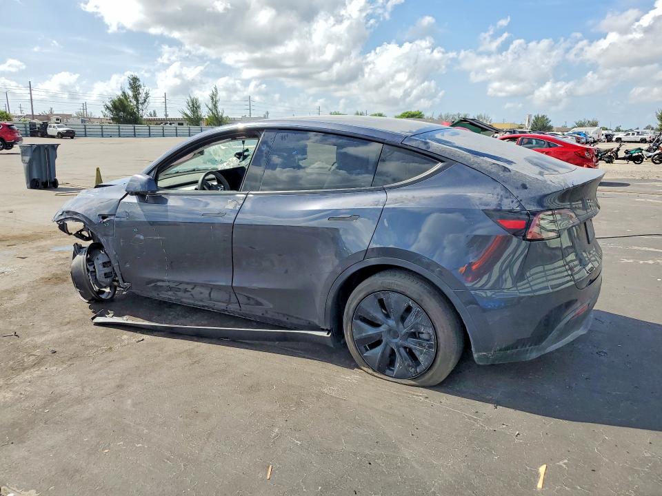 58187816 :رقم المزاد ، 7SAYGDEE5SA360332 vin ، 2025 Tesla Model Y مزاد بيع