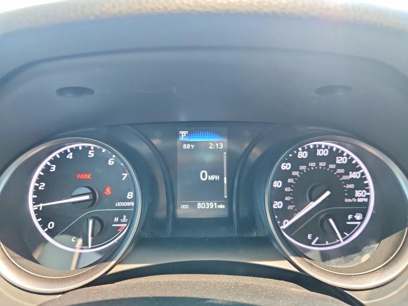 56989246 :رقم المزاد ، 4T1G11AK6MU549049 vin ، 2021 Toyota Camry مزاد بيع