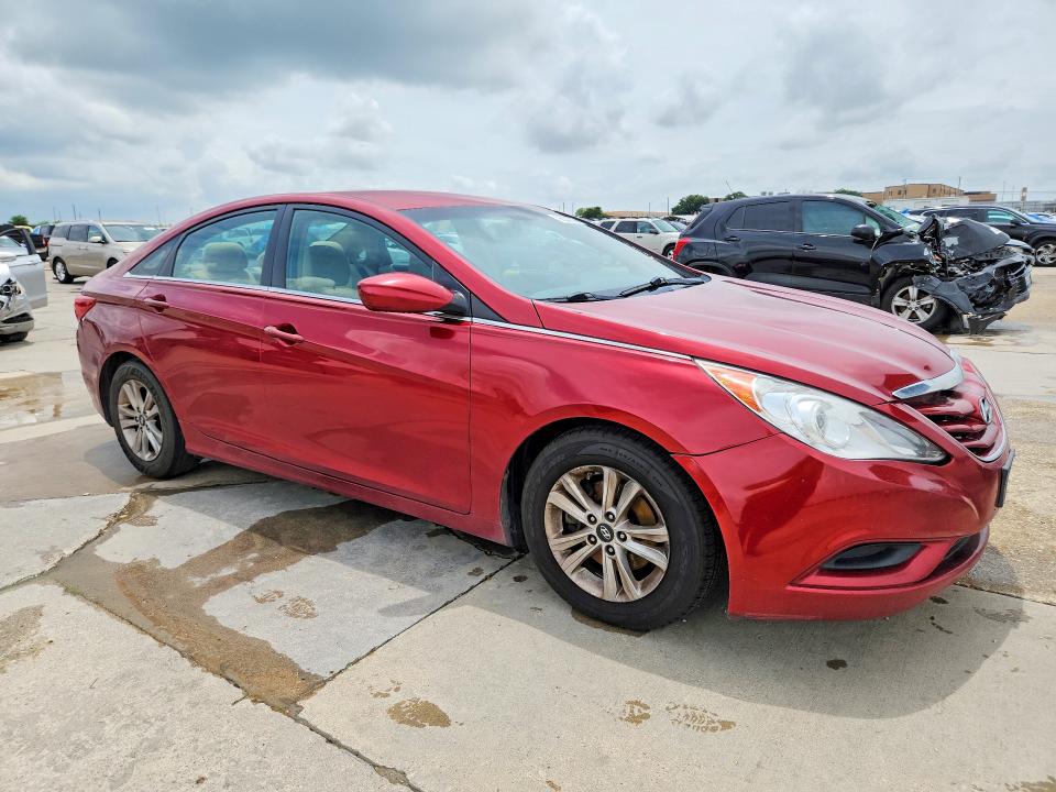56333326 :رقم المزاد ، 5NPEB4AC0BH046983 vin ، 2011 Hyundai Sonata مزاد بيع