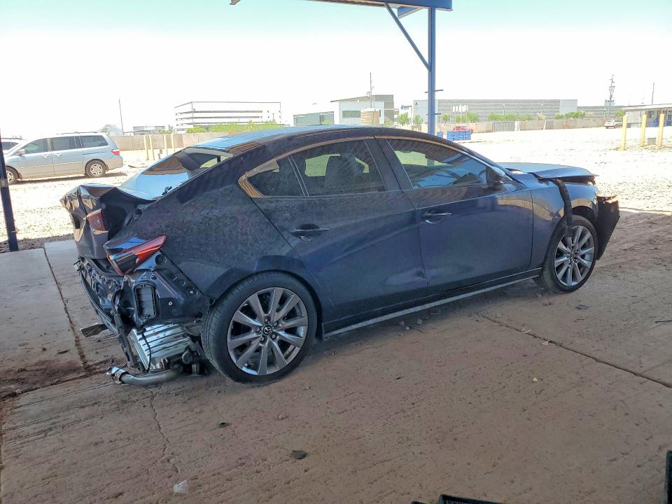 2026 Mazda 3 მანქანა იყიდება აუქციონზე, vin: JM1BPACL7T1872691, აუქციონის ნომერი: 57744566