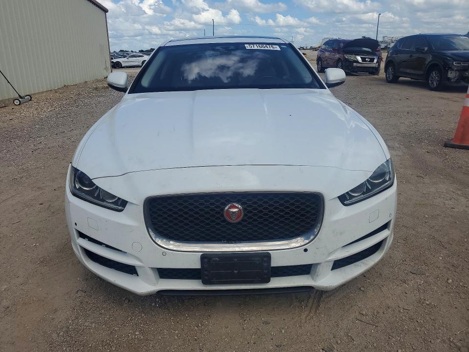 Продаж на аукціоні авто 2017 Jaguar Xe, vin: SAJAE4BG0HA960627, номер лоту: 57160476