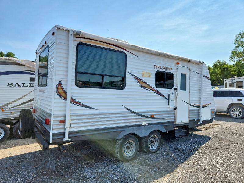 58676586 :رقم المزاد ، 5SFEB2220DE261967 vin ، 2013 Trailer Camper مزاد بيع
