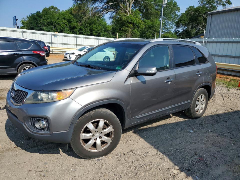 58931806 :رقم المزاد ، 5XYKT4A19BG125431 vin ، 2011 Kia Sorento مزاد بيع