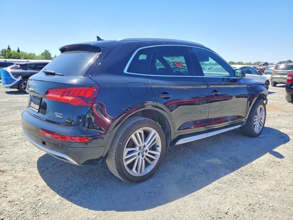 58770106 :رقم المزاد ، WA1BNAFY8J2206793 vin ، 2018 Audi Q5 مزاد بيع