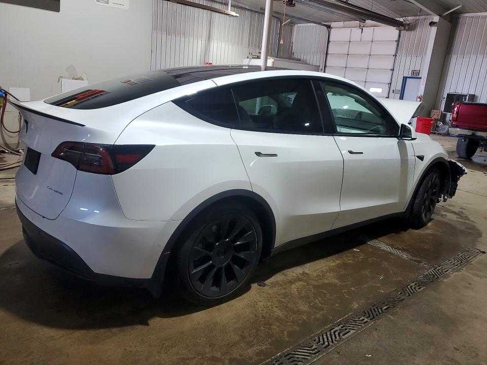 2021 Tesla Model Y მანქანა იყიდება აუქციონზე, vin: 5YJYGAEE8MF144153, აუქციონის ნომერი: 56815036