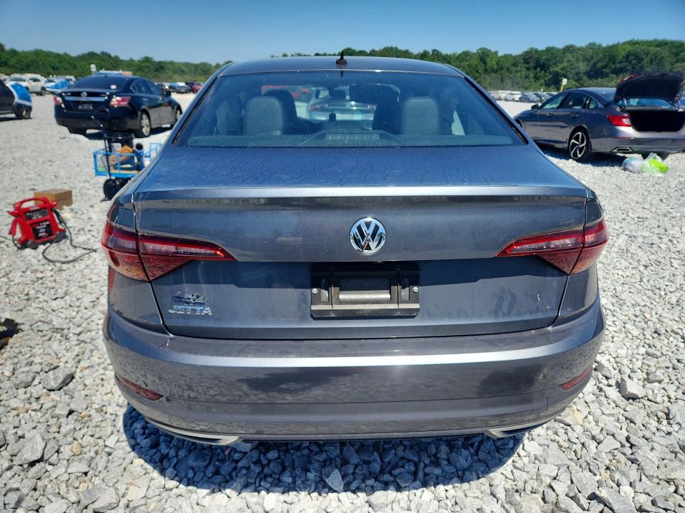 56095986 :رقم المزاد ، 3VWC57BU8KM040556 vin ، 2019 Volkswagen Jetta مزاد بيع