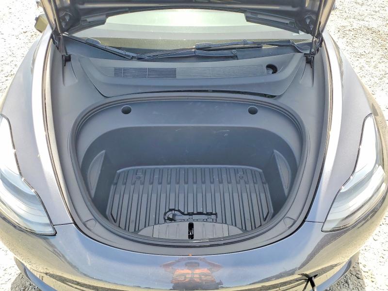 55592206 :رقم المزاد ، 5YJ3E1EAXPF453253 vin ، 2023 Tesla Model 3 مزاد بيع
