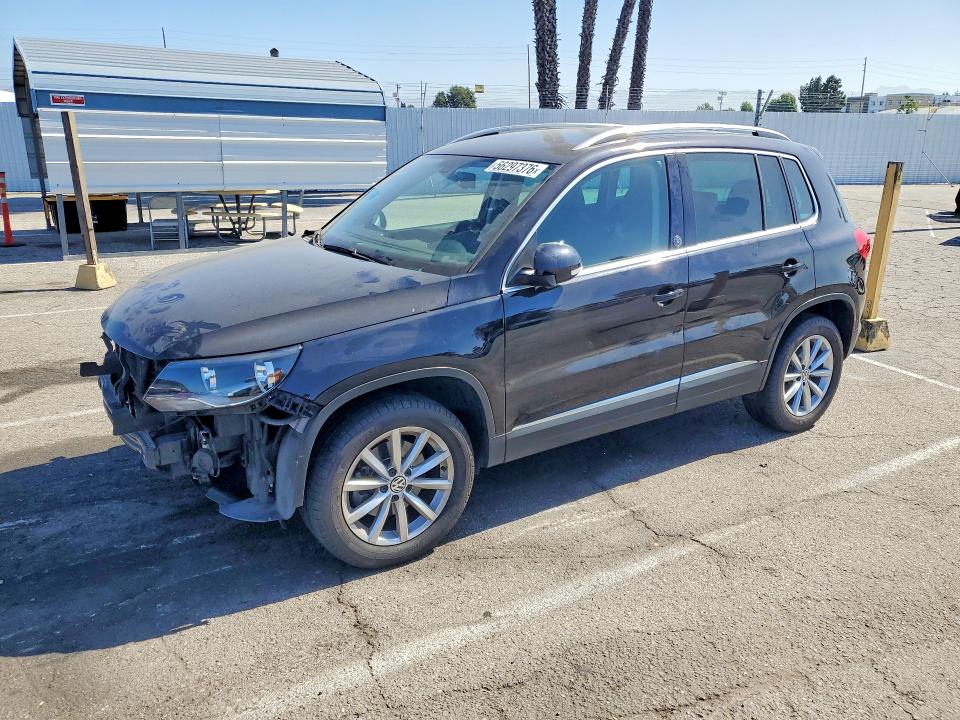 Aukcja sprzedaży 2017 Volkswagen Tiguan, vin: WVGRV7AX3HK040324, numer aukcji: 56297376