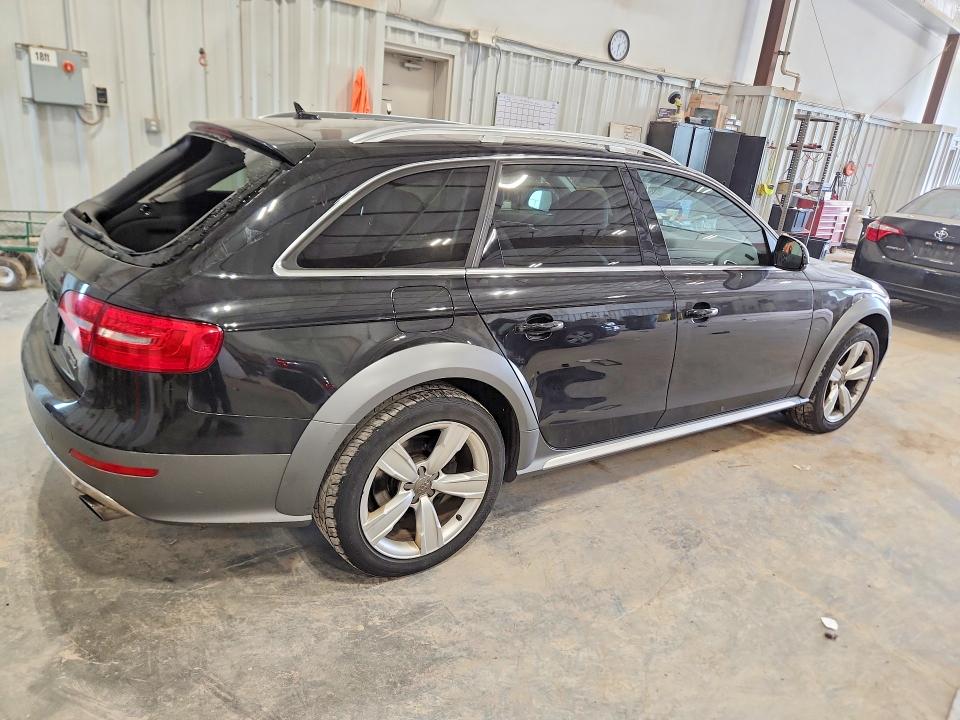Продаж на аукціоні авто 2015 Audi A4 Allroad, vin: WA1UFAFL7FA034571, номер лоту: 55028926