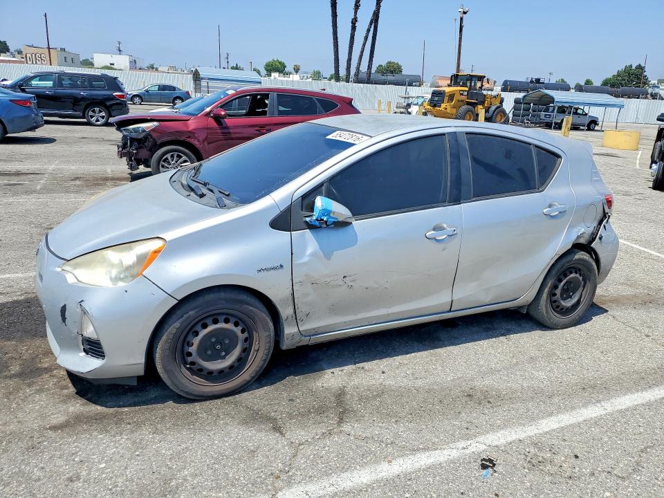 Продажа на аукционе авто 2013 Toyota Prius C, vin: JTDKDTB36D1531029, номер лота: 55472816
