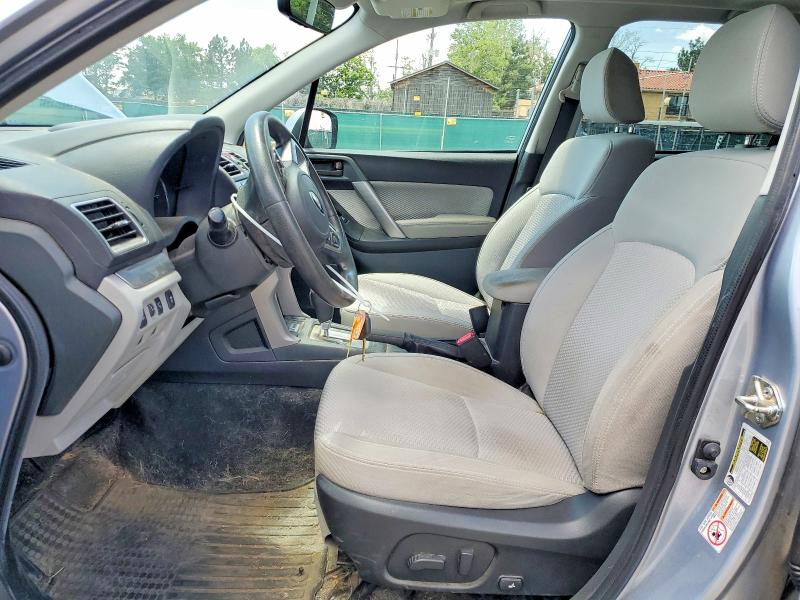 56065866 :رقم المزاد ، JF2SJAGC1HH808271 vin ، 2017 Subaru Forester مزاد بيع