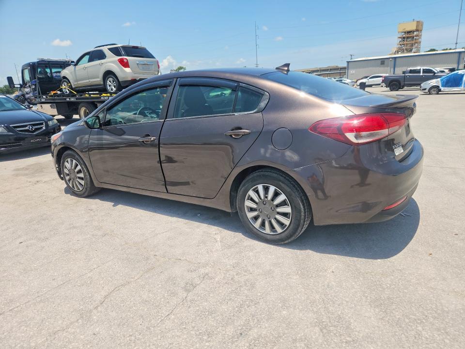 58514446 :رقم المزاد ، 3KPFK4A73JE185998 vin ، 2018 Kia Forte مزاد بيع