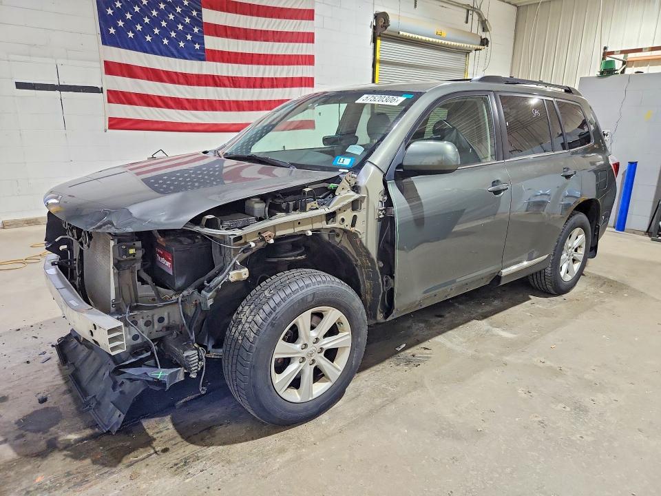 2012 Toyota Highlander მანქანა იყიდება აუქციონზე, vin: 5TDBK3EH0CS119137, აუქციონის ნომერი: 57520306