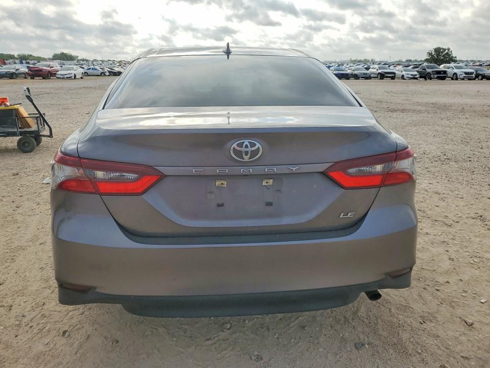 2022 Toyota Camry მანქანა იყიდება აუქციონზე, vin: 4T1C11AK7NU711920, აუქციონის ნომერი: 58067606