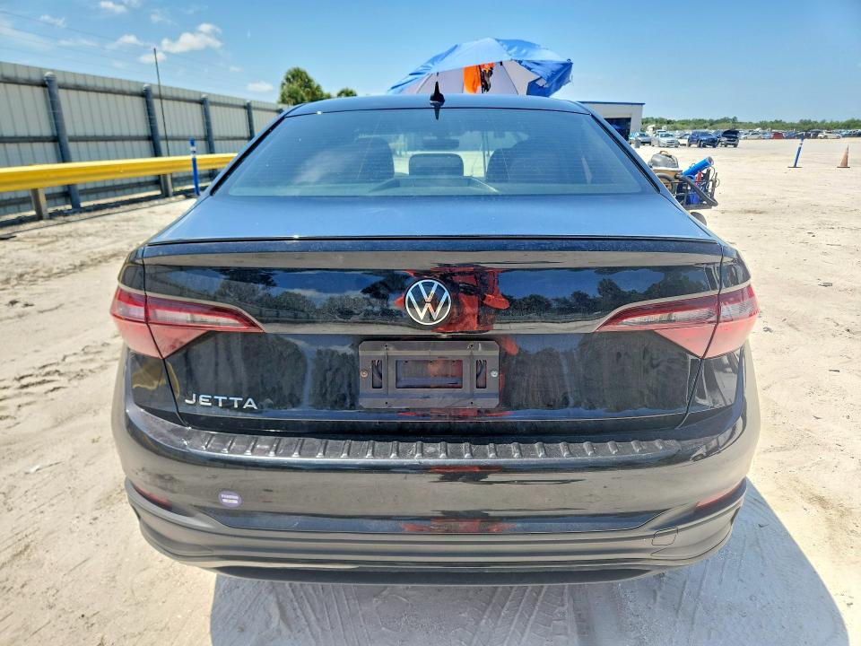 57405616 :رقم المزاد ، 3VW5M7BU8PM045176 vin ، 2023 Volkswagen Jetta مزاد بيع