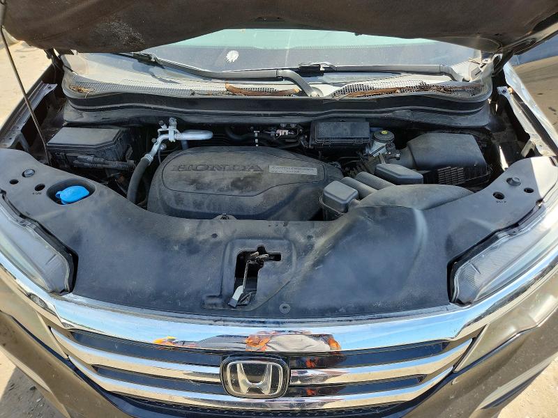Продаж на аукціоні авто 2017 Honda Pilot, vin: 5FNYF6H01HB105362, номер лоту: 55497046