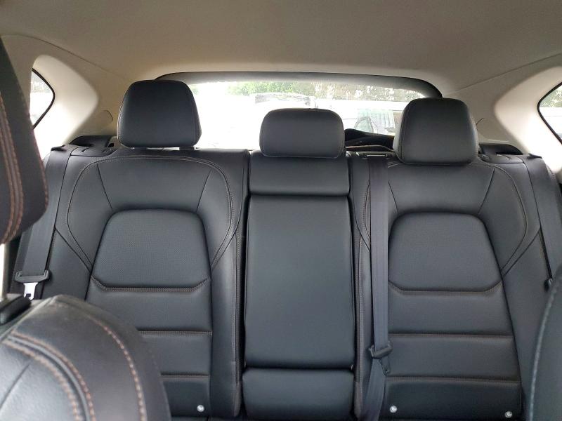 57458156 :رقم المزاد ، JM3KFBDM9N0540204 vin ، 2022 Mazda Cx-5 مزاد بيع