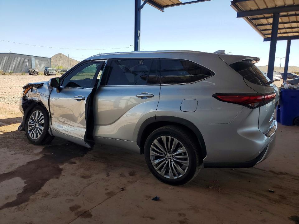 2021 Toyota Highlander მანქანა იყიდება აუქციონზე, vin: 5TDFARAH7MS011046, აუქციონის ნომერი: 57967376