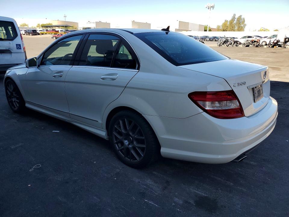 2011 Mercedes-benz C მანქანა იყიდება აუქციონზე, vin: WDDGF8BB1BR148995, აუქციონის ნომერი: 59187466